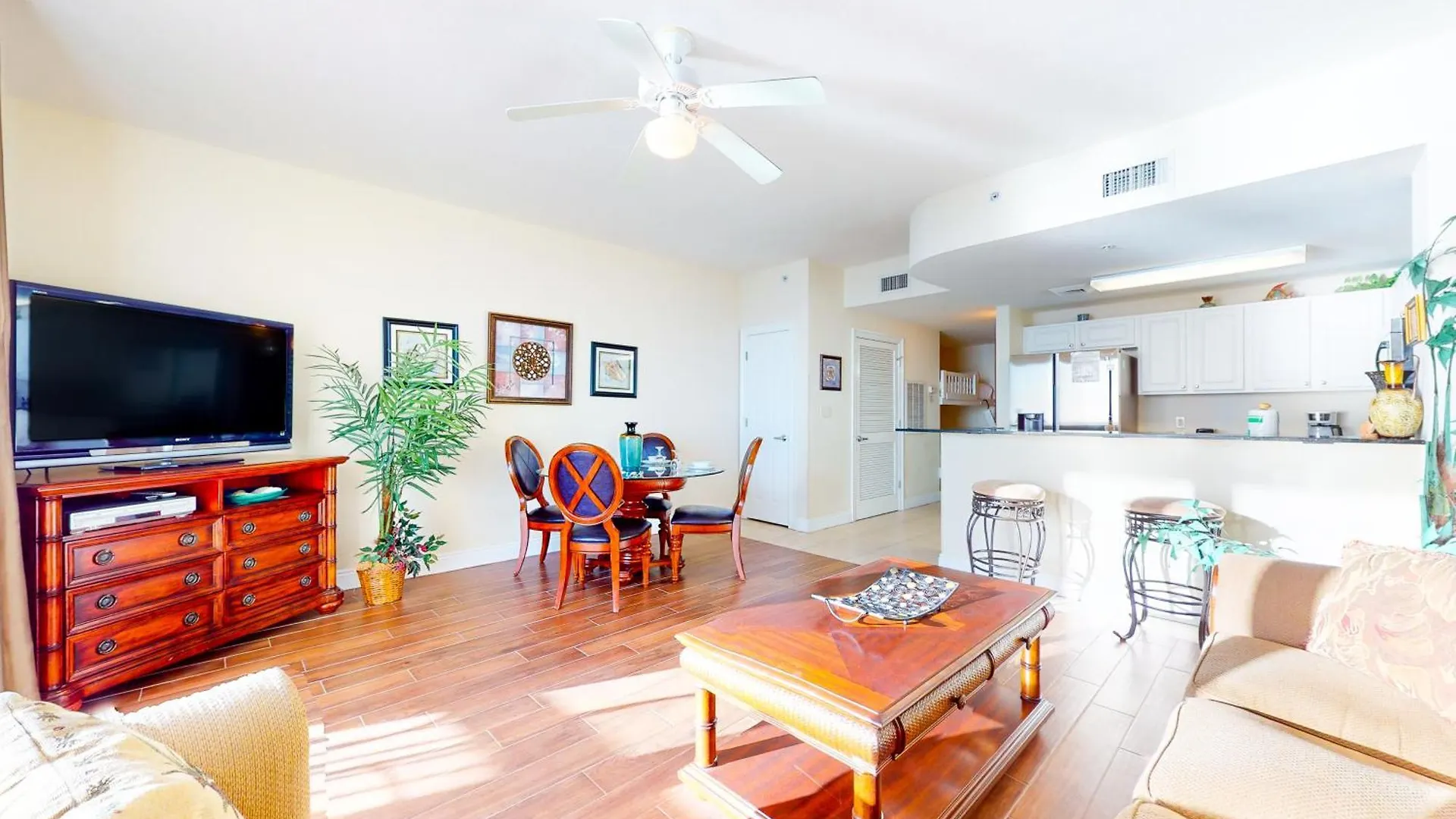 Calypso 703E Apartment Panama City Beach